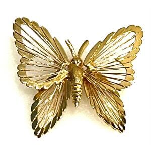 Monet Gold Butterfly Brooch 1.75" Wire Open Metalwork Signed Pin Bouncy Wing Vtg
